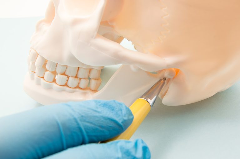 Understanding TMJ Disorders: Causes, Symptoms, and Treatment Options